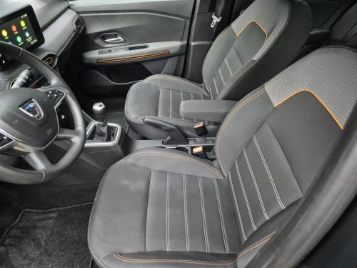 4672fba3-5c7d-4b40-ac97-24cef07d4eaa