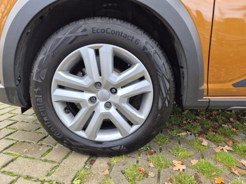 f4f71d74-27a6-45b2-8063-1773e8e63b15