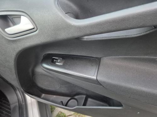 fbcf1cf8-0f05-4ba9-8294-fca32957e9c0